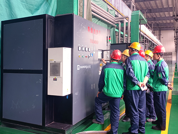 導(dǎo)熱油電加熱器