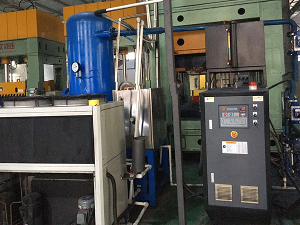 模具專用模溫機，提升液壓模具生產線效率的關鍵利器