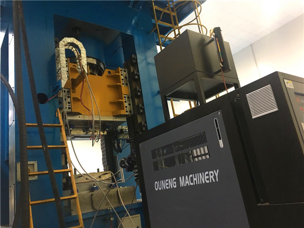 油溫機為什么需要油箱