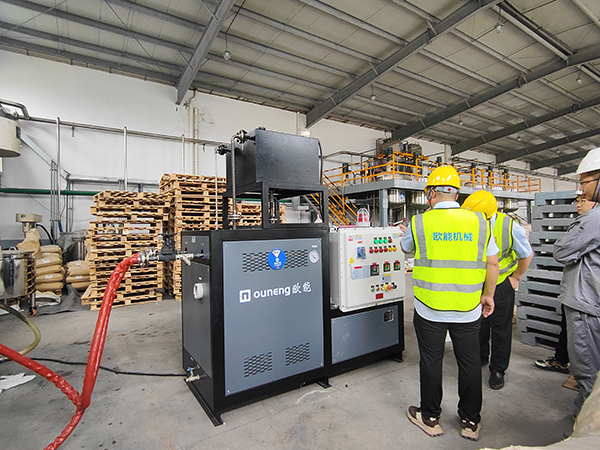 化工反應釜模溫機的溫度傳感器選擇